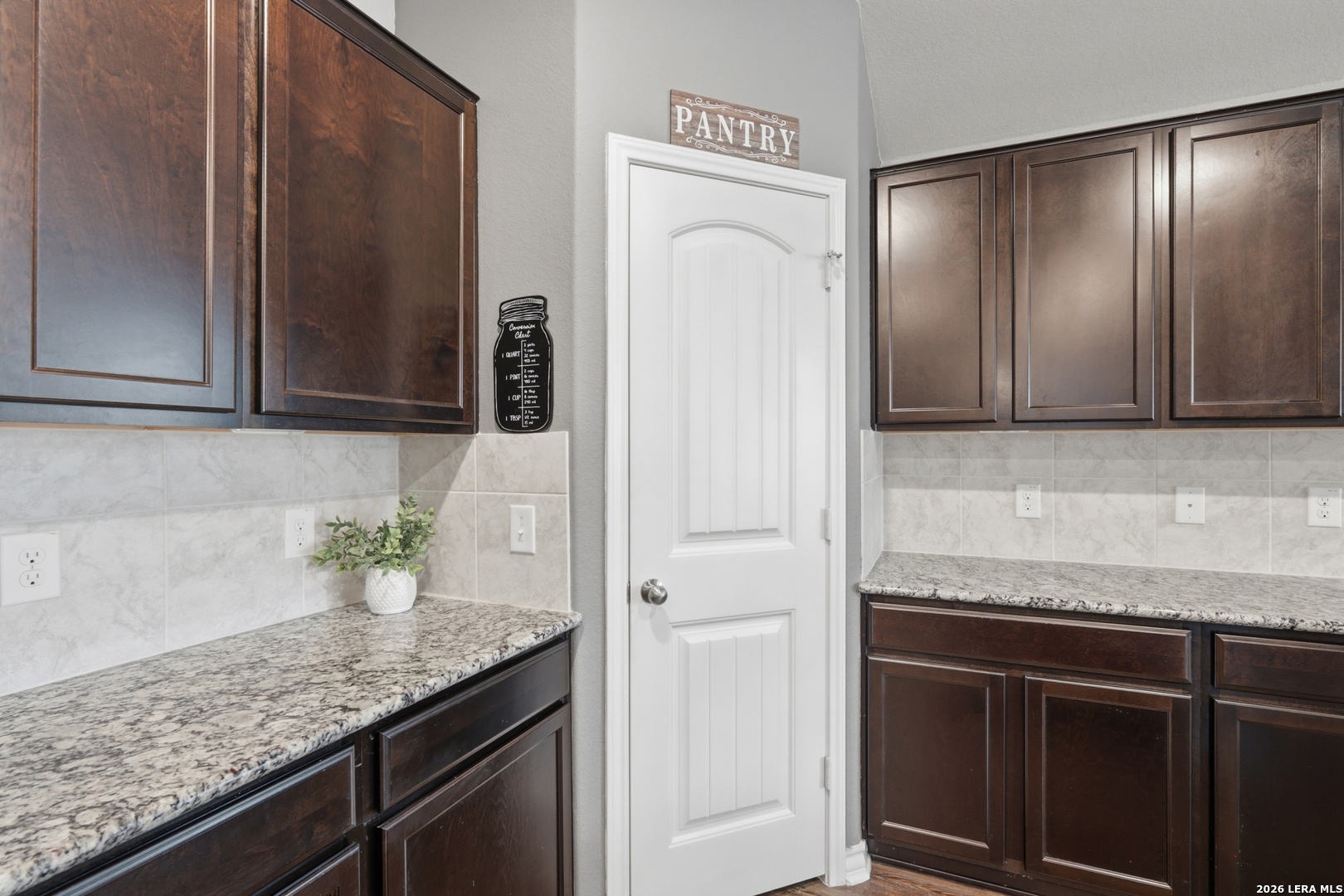 6403 Encore Oaks