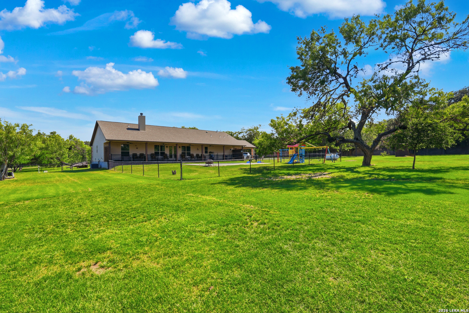 6211 LOCKHILL RD