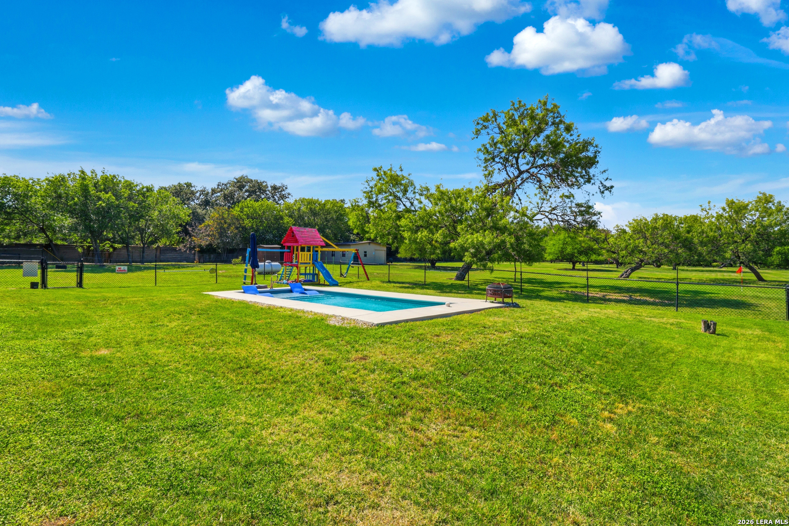 6211 LOCKHILL RD