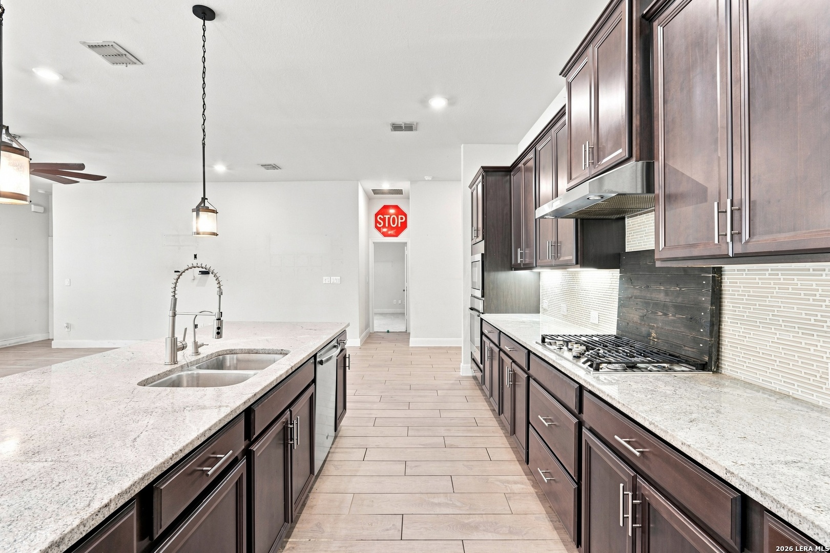 1527 Winans Pass