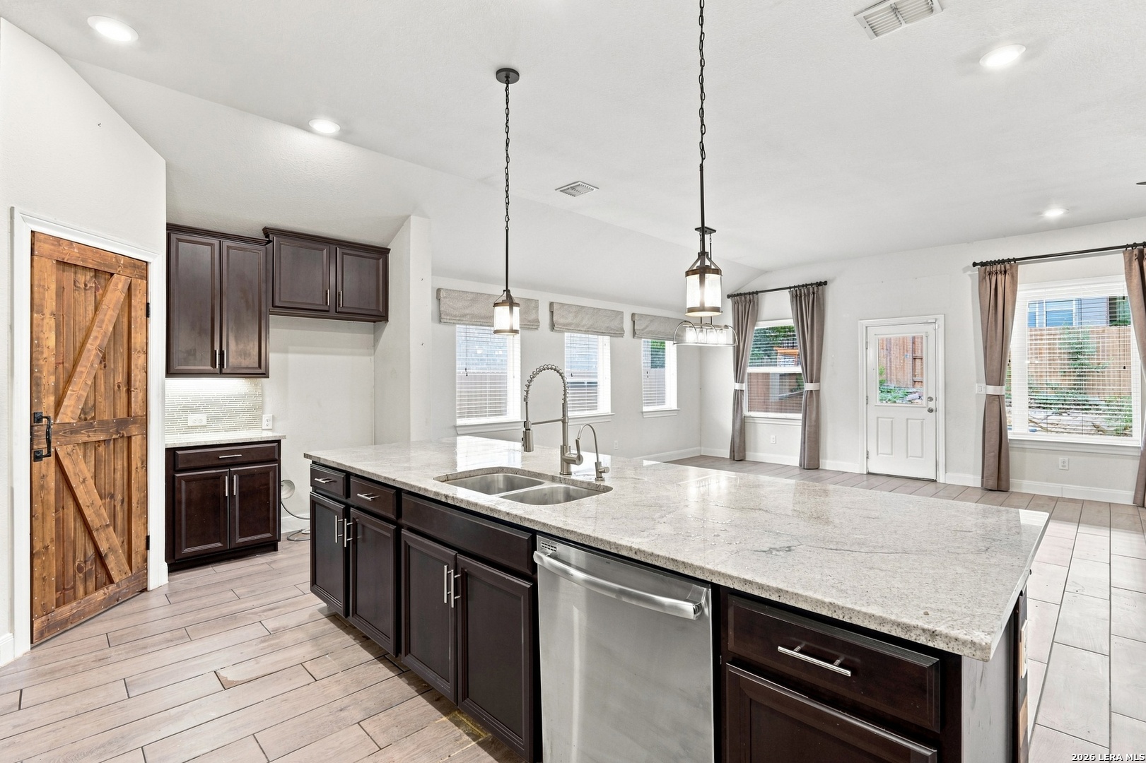 1527 Winans Pass