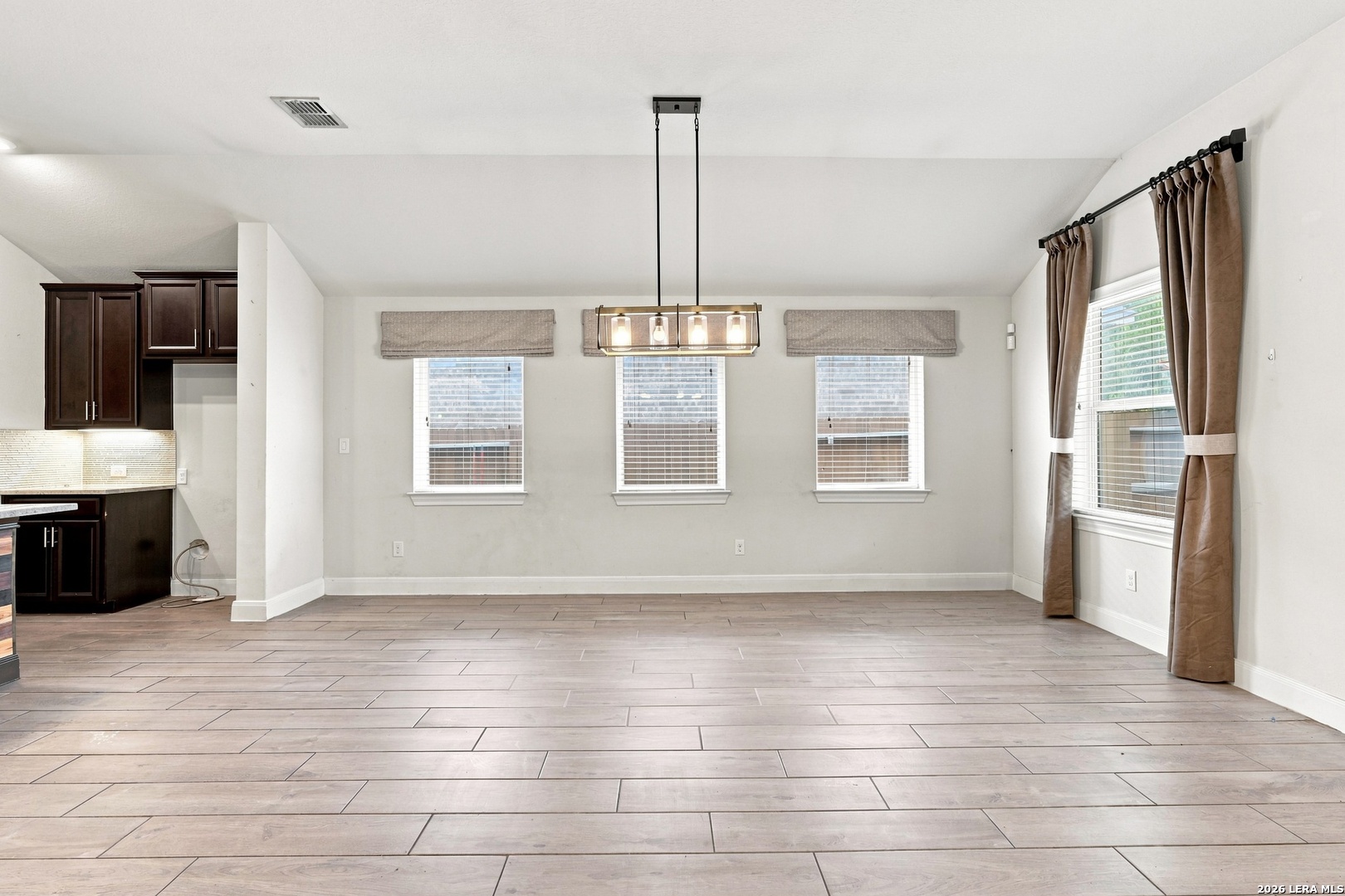 1527 Winans Pass