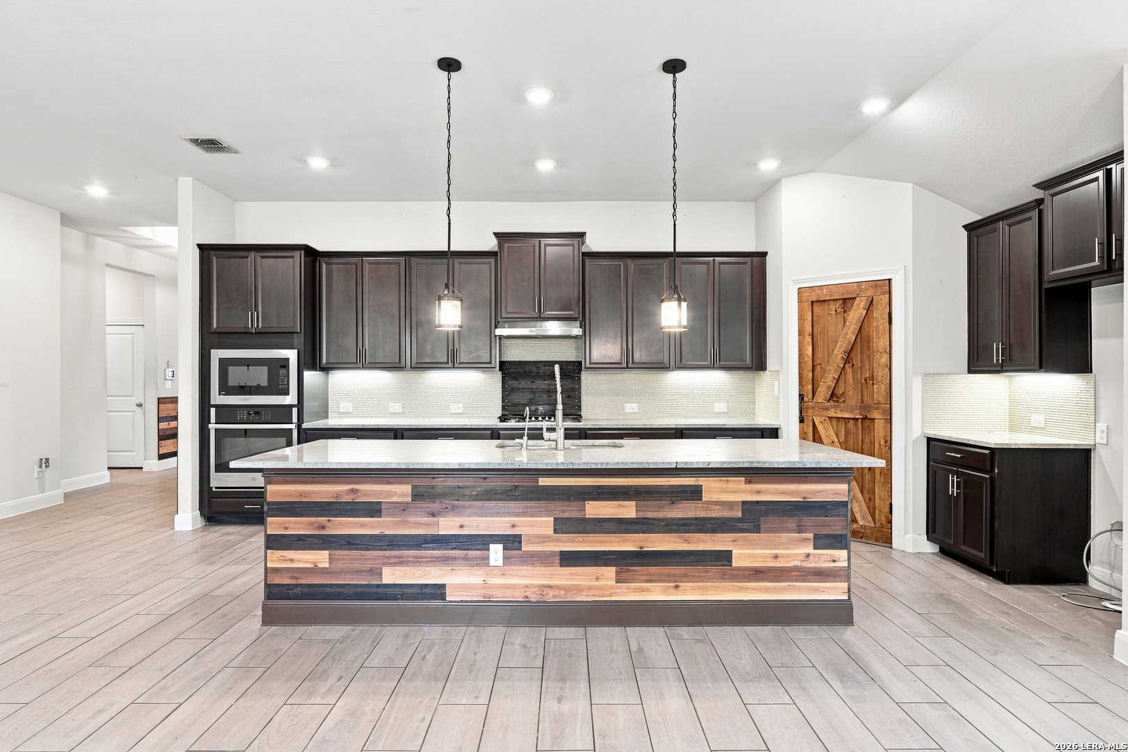 1527 Winans Pass