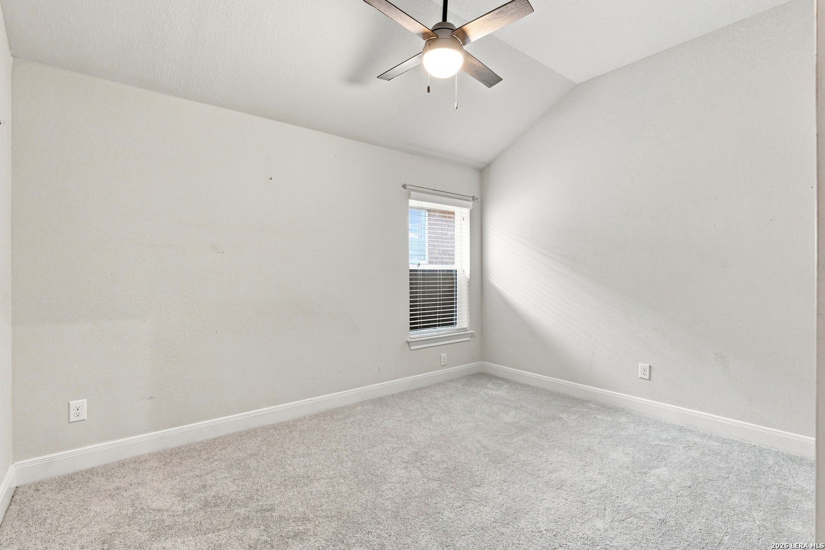 1527 Winans Pass