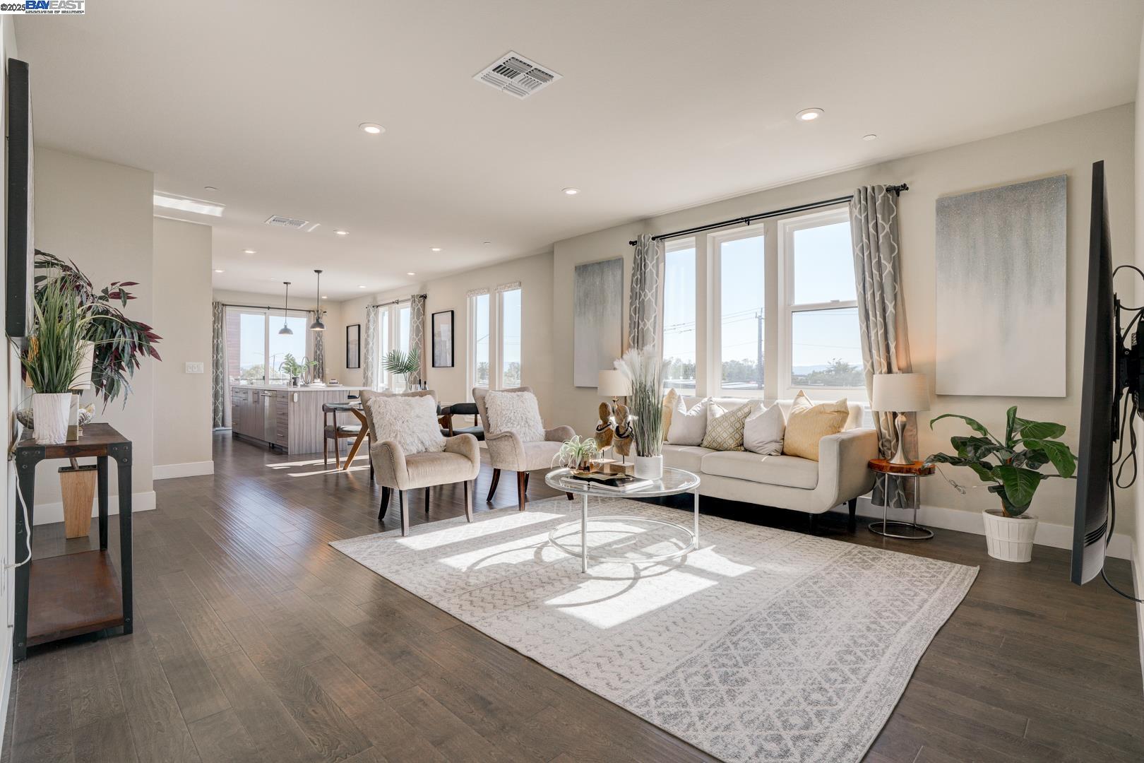 44938 Fremont Blvd Unit: 301