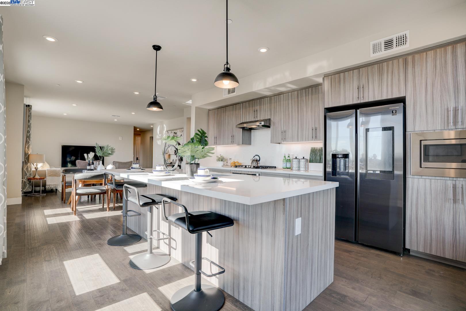 44938 Fremont Blvd Unit: 301