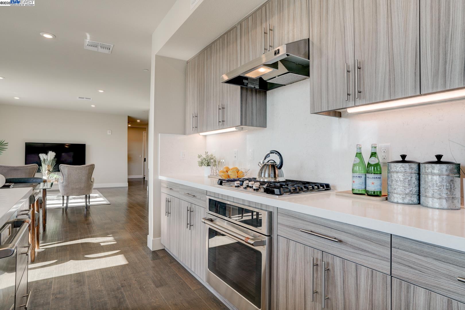 44938 Fremont Blvd Unit: 301