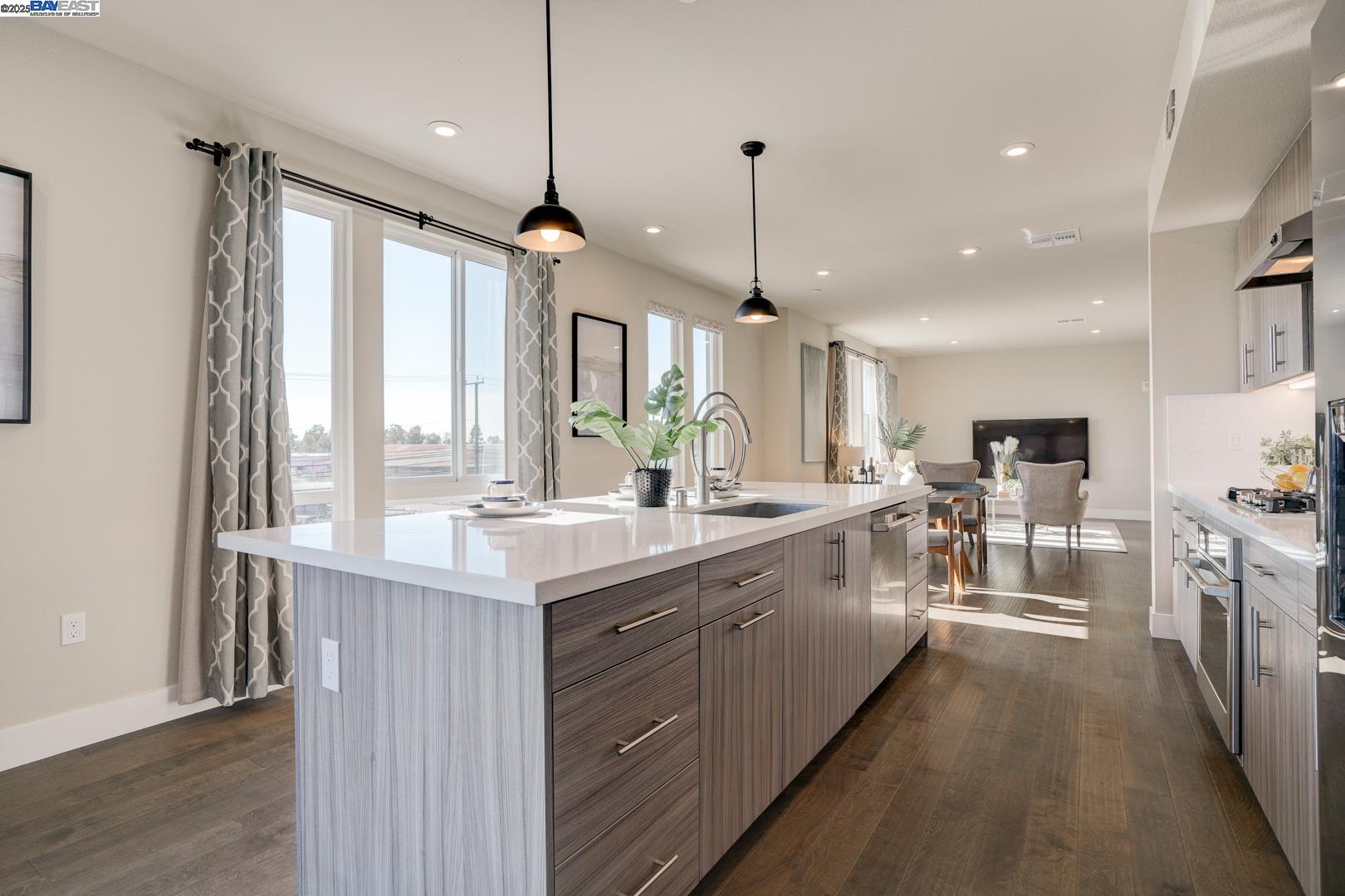 44938 Fremont Blvd Unit: 301