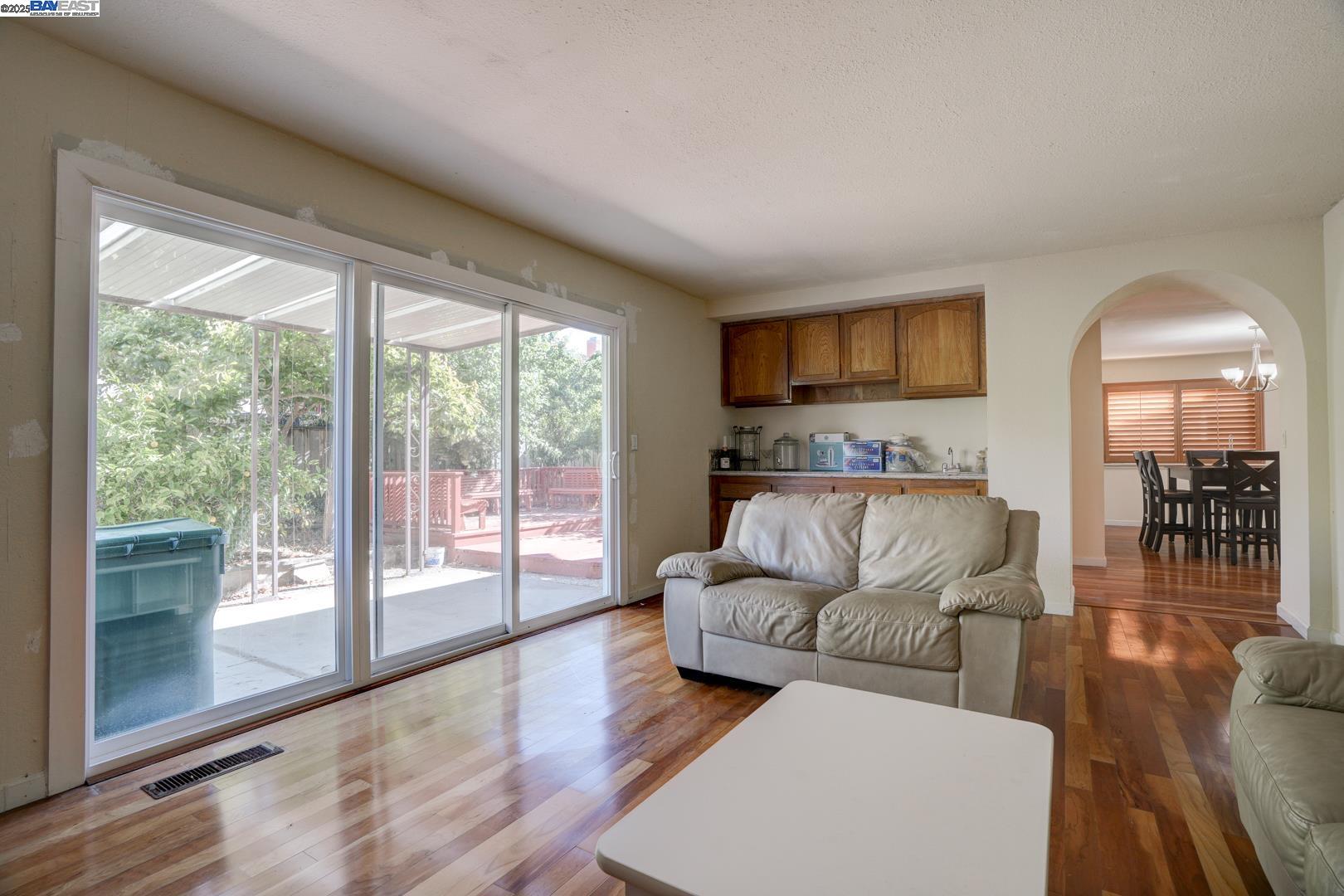 1310 Xavier Ave