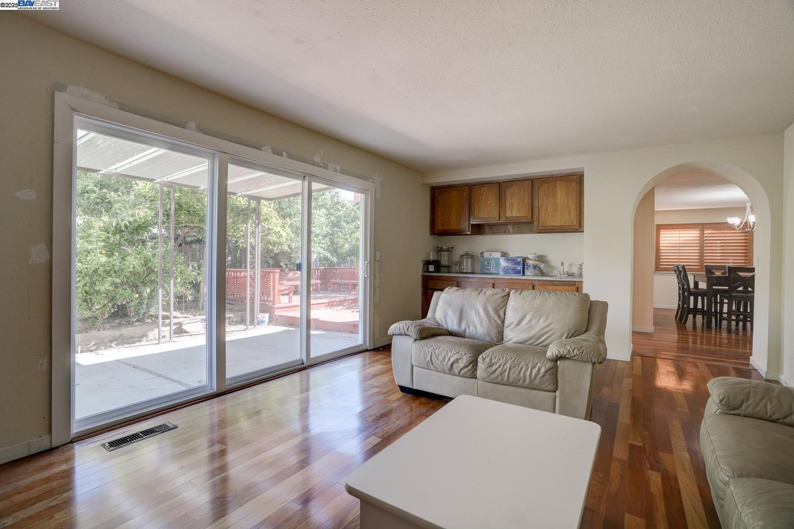 1310 Xavier Ave
