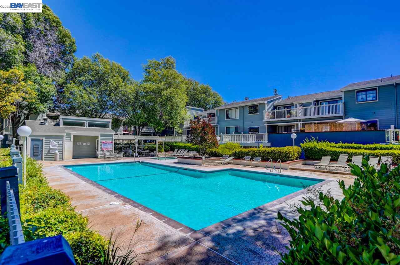 3550 Buttonwood Ter # 111