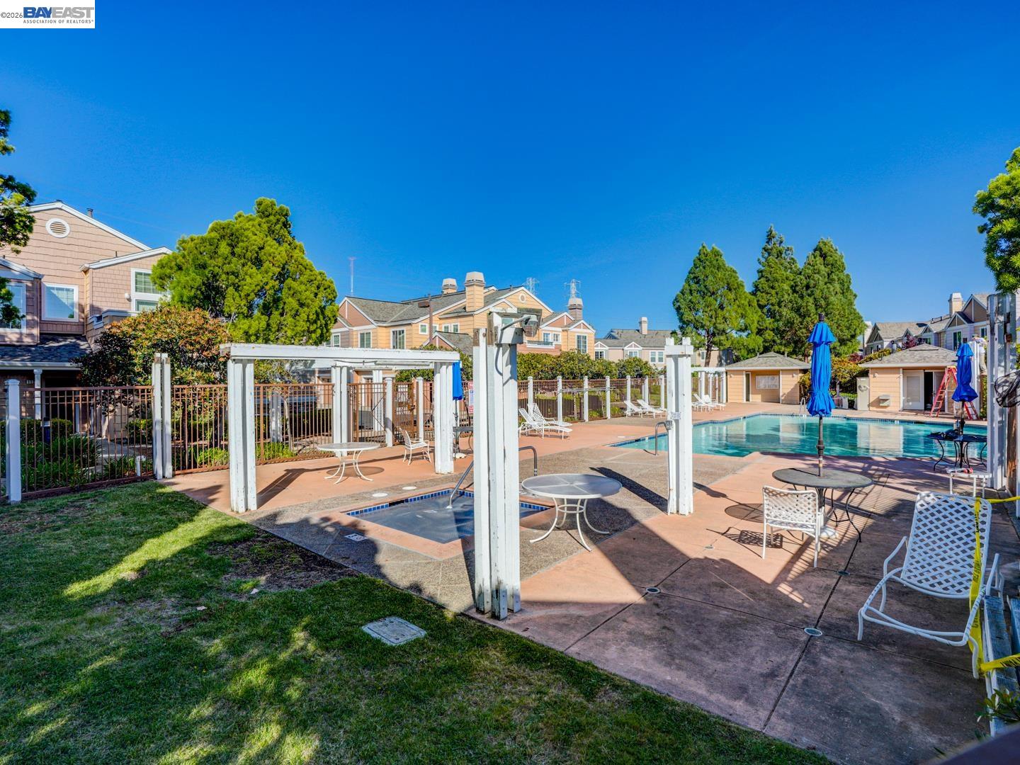 112 Camerota Way