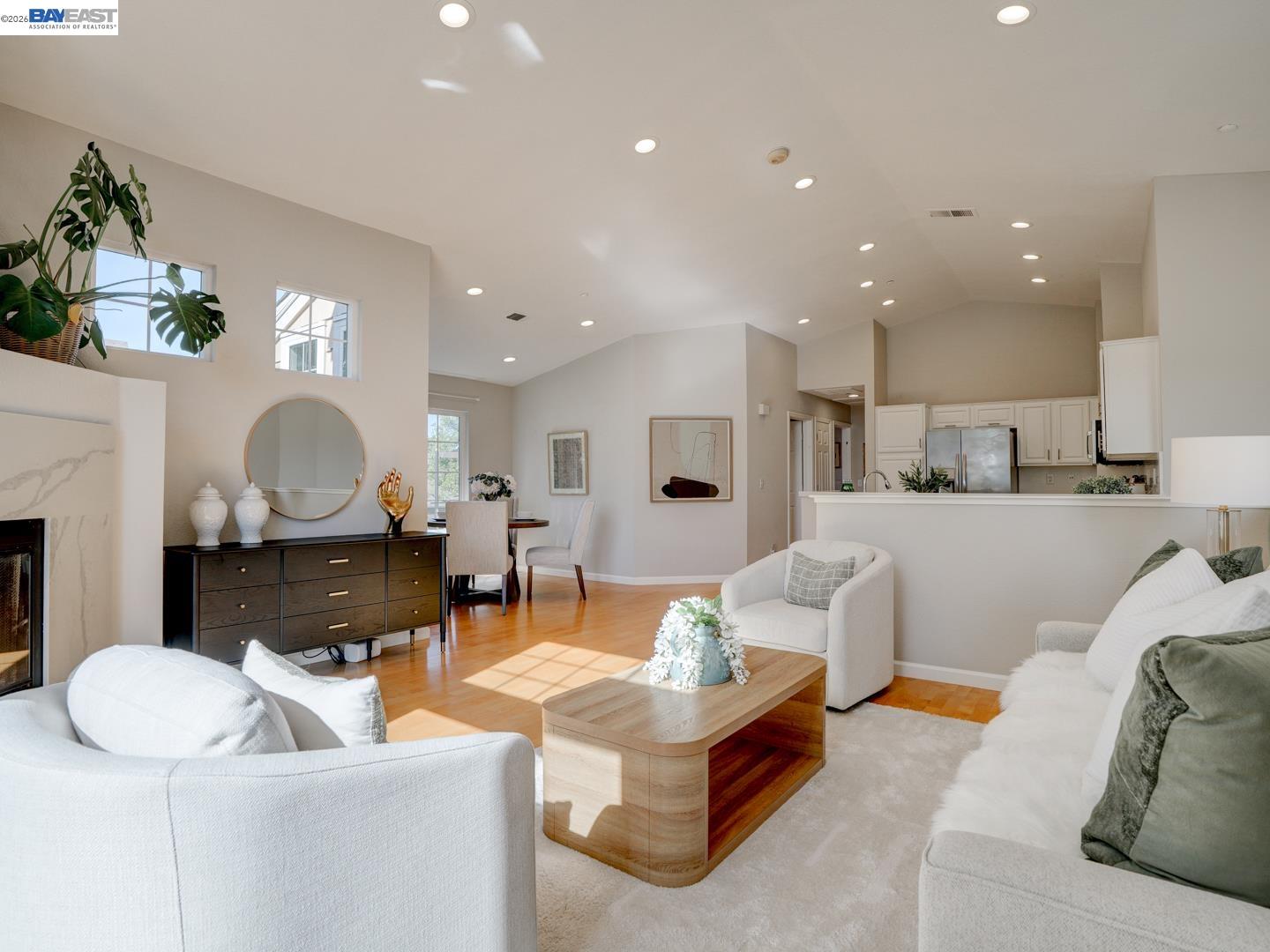 112 Camerota Way