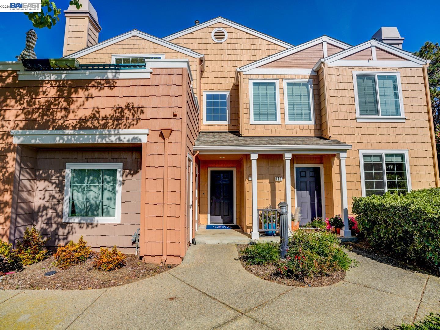 112 Camerota Way
