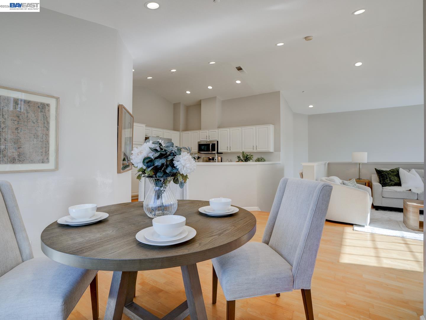 112 Camerota Way