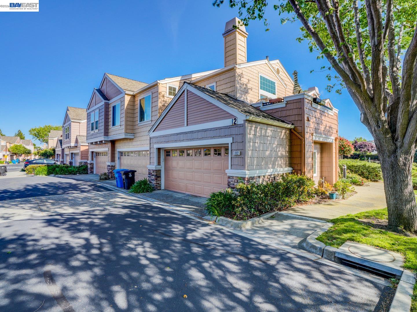 112 Camerota Way