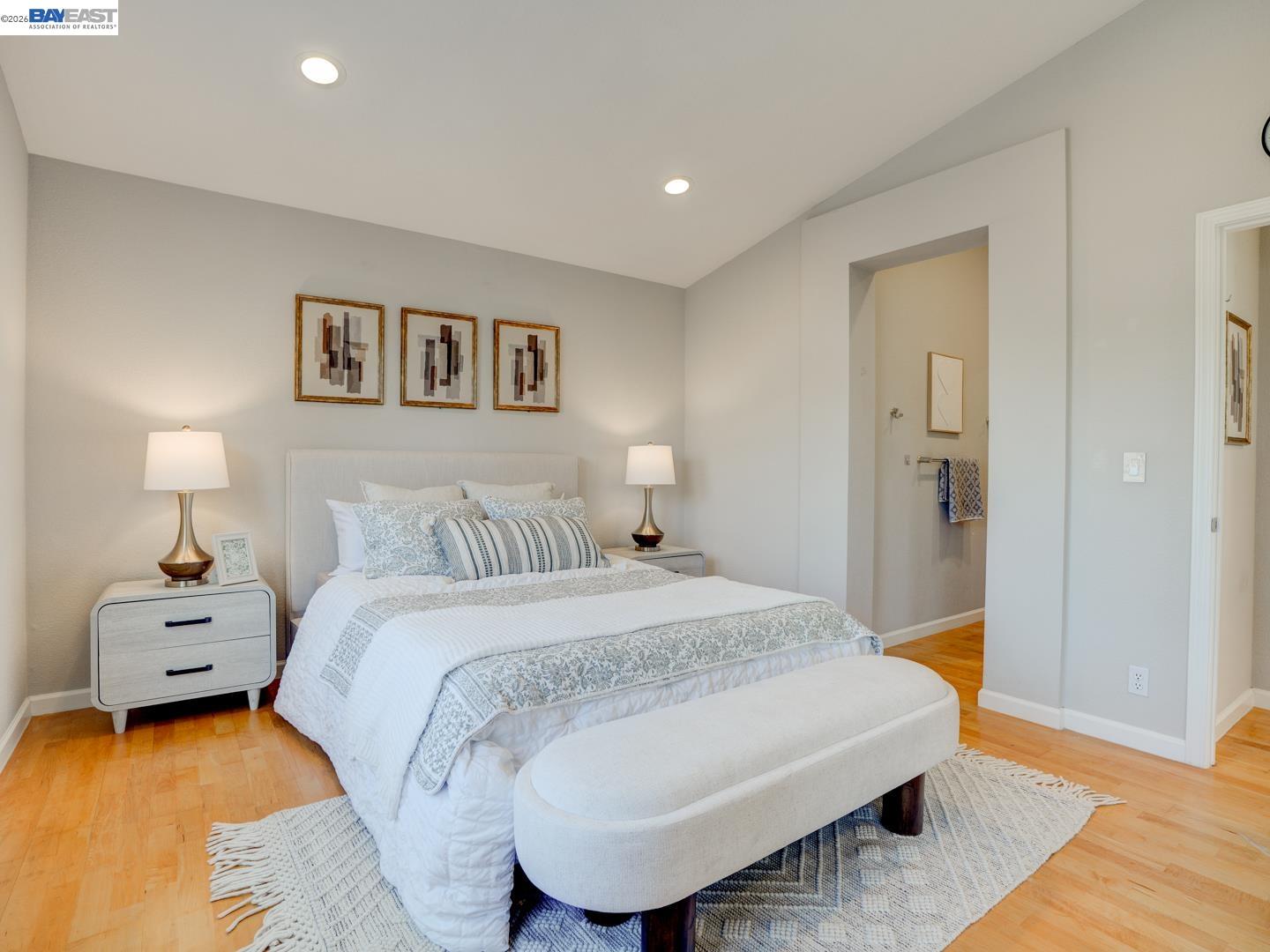 112 Camerota Way