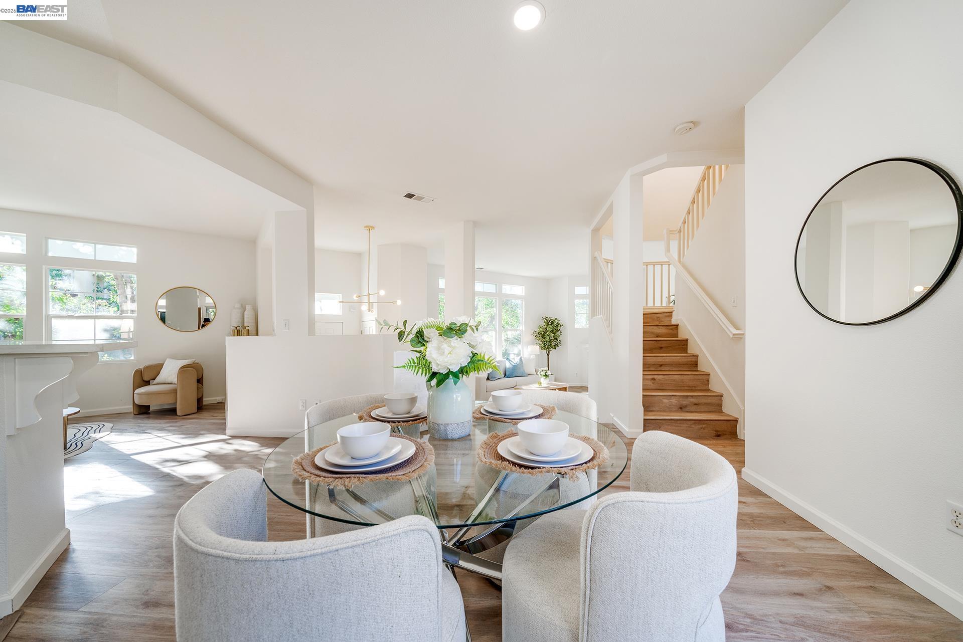 3541 Madison Common