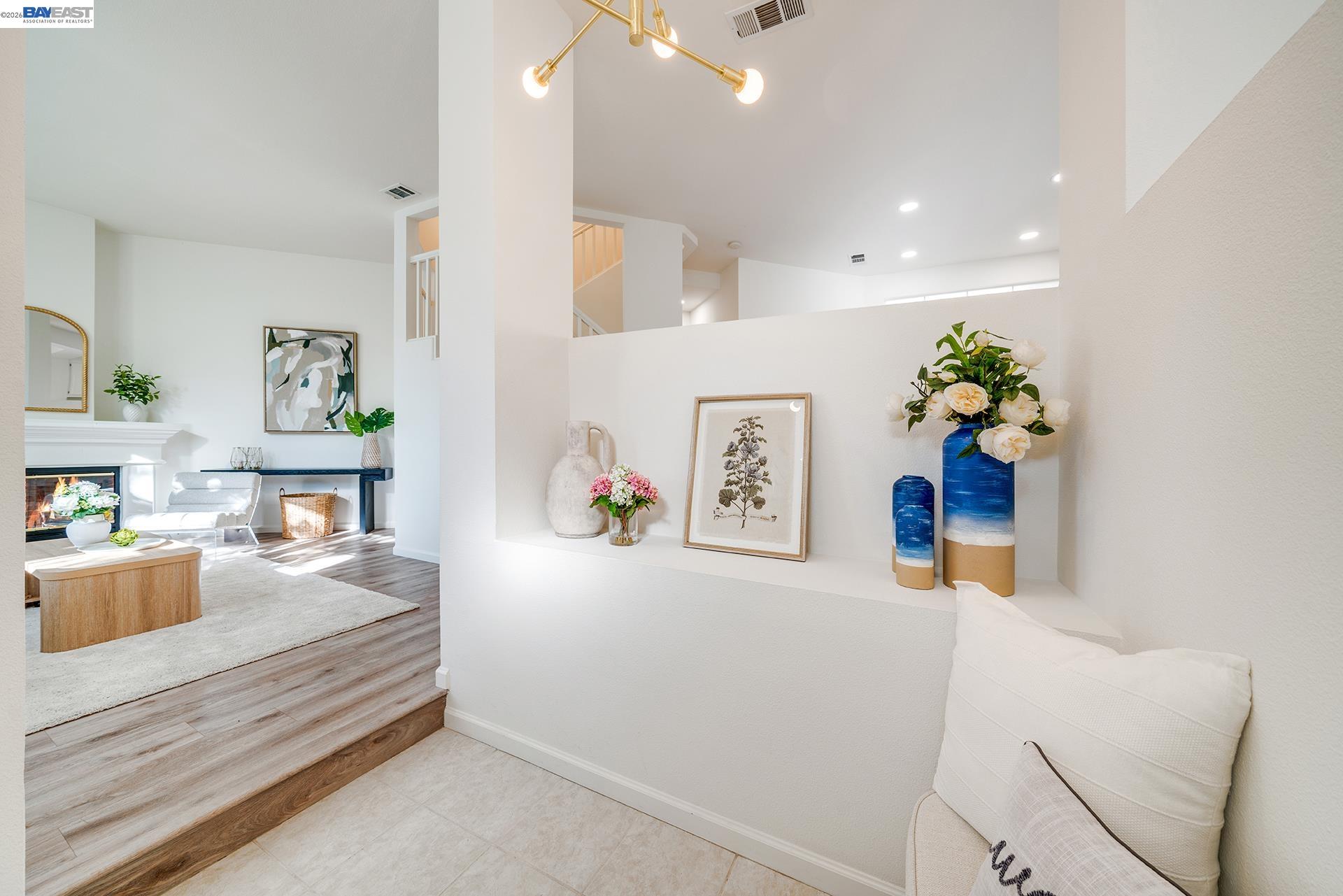3541 Madison Common