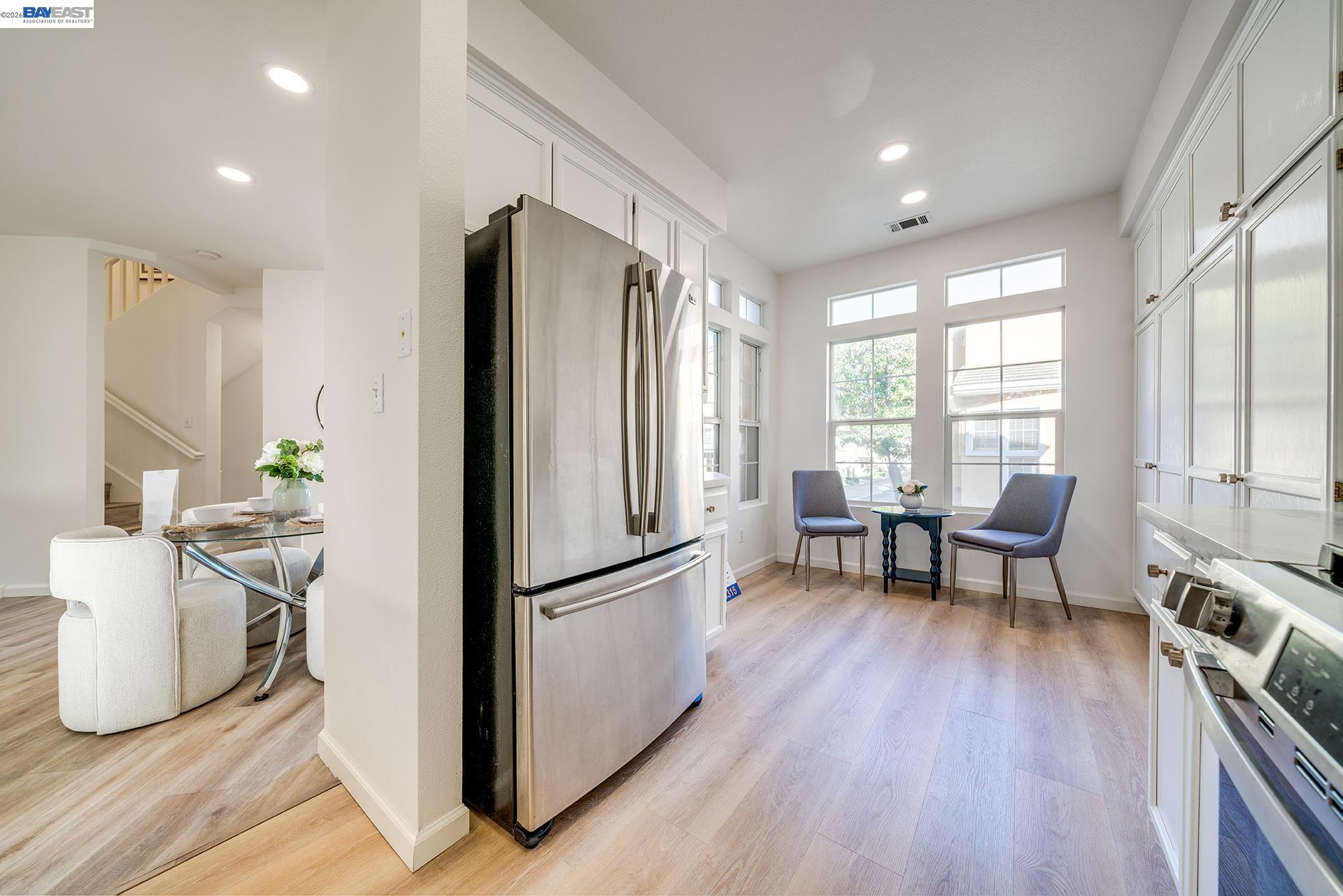 3541 Madison Common