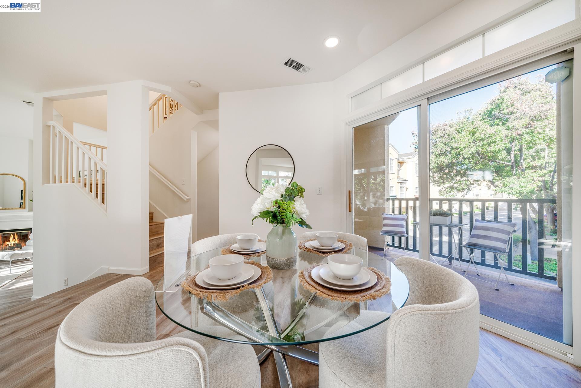 3541 Madison Common