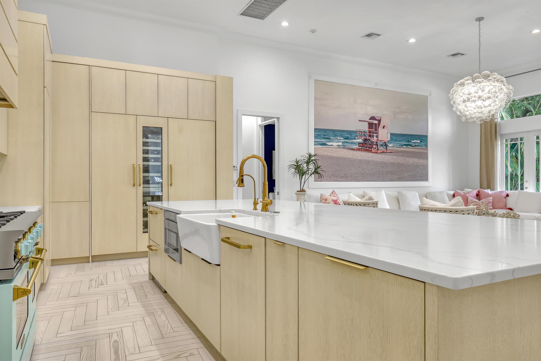 2338 Flamingo Road