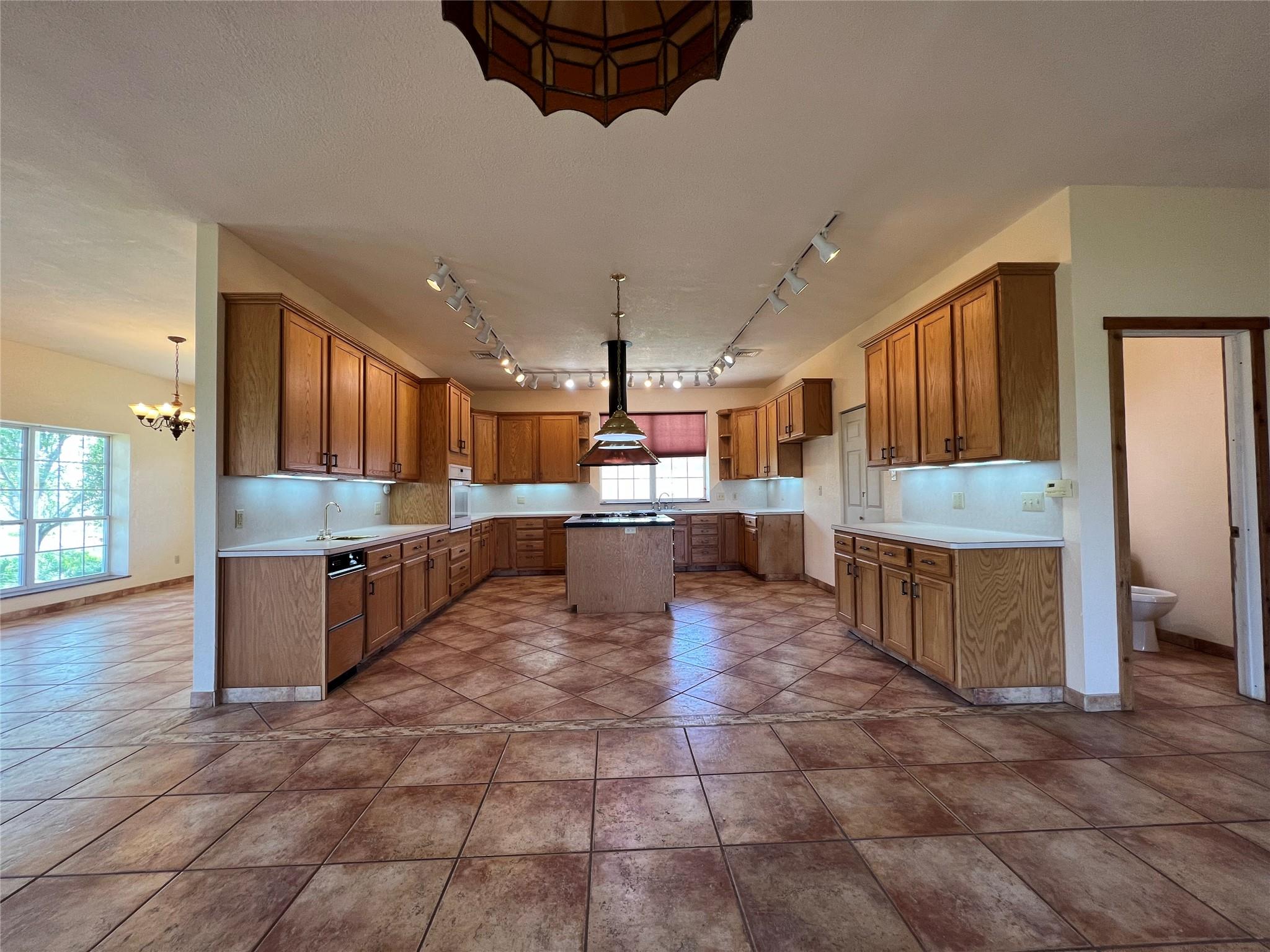 333 County Road 497