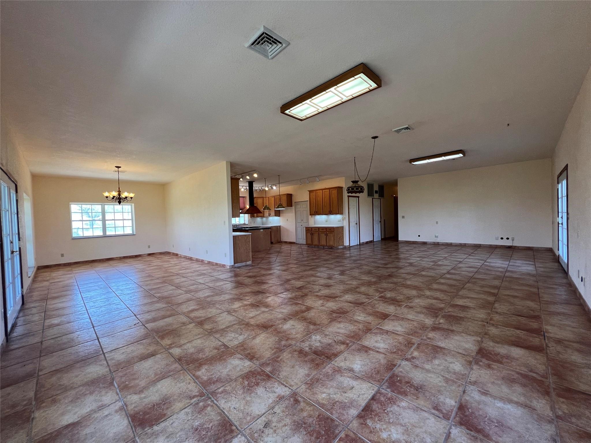 333 County Road 497