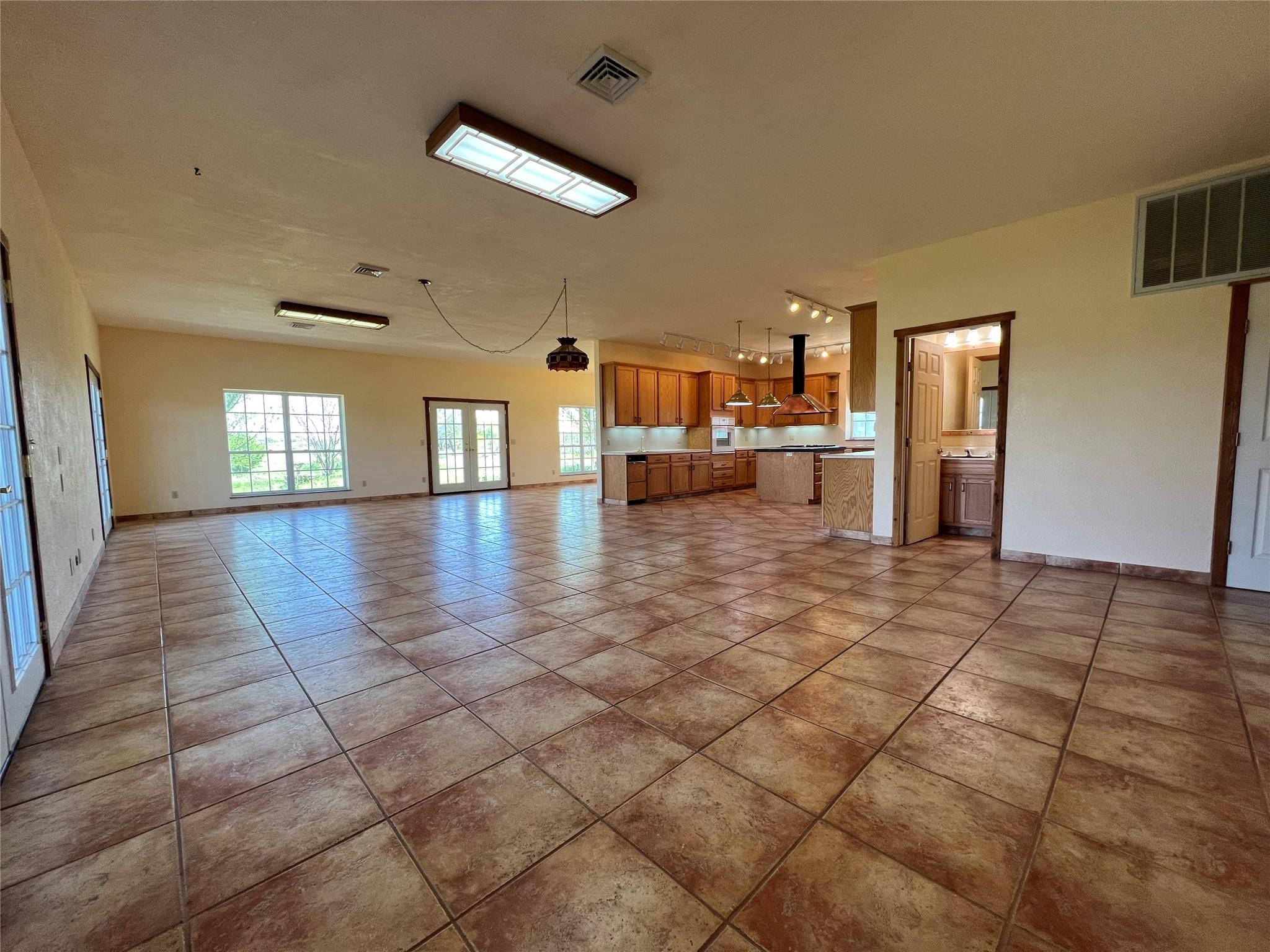 333 County Road 497