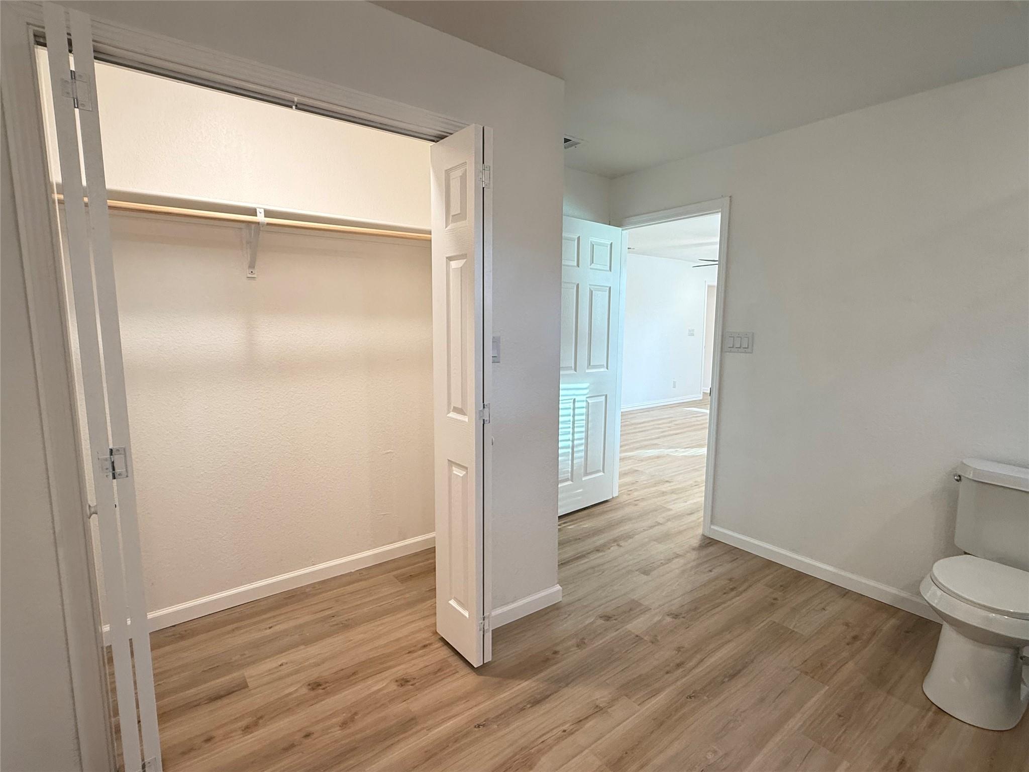 800 OLD THORNDALE RD
