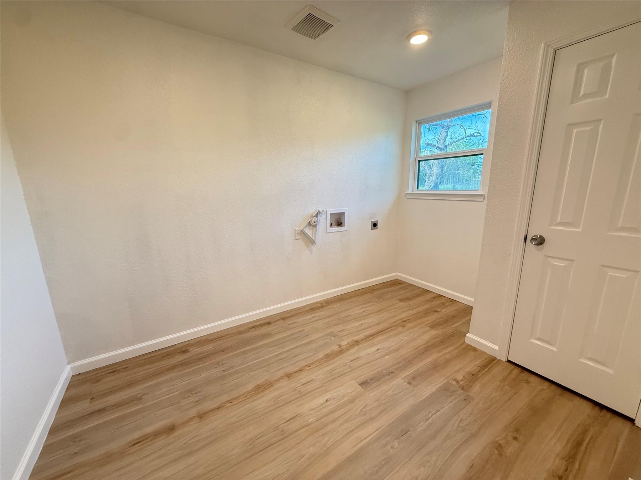 800 OLD THORNDALE RD