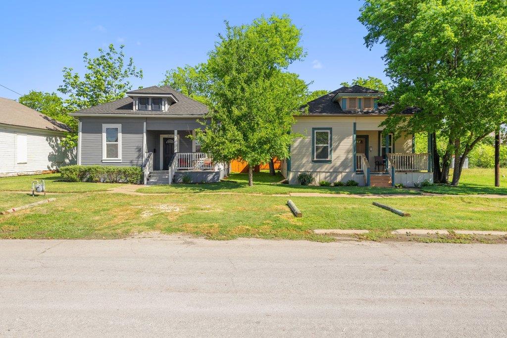 314 and 312 W 3rd ST