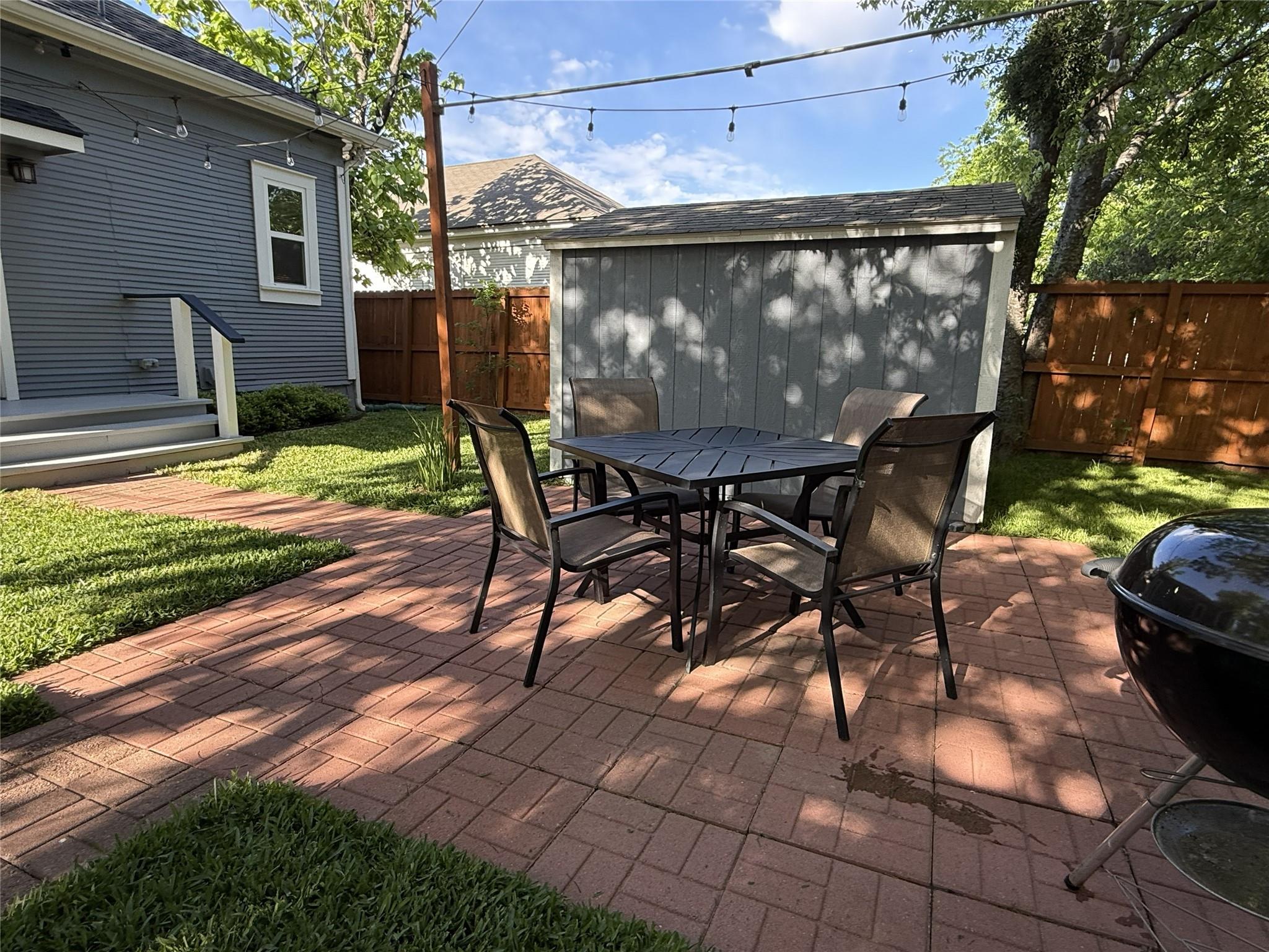 314 and 312 W 3rd ST