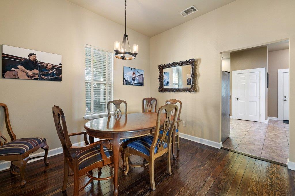 314 and 312 W 3rd ST