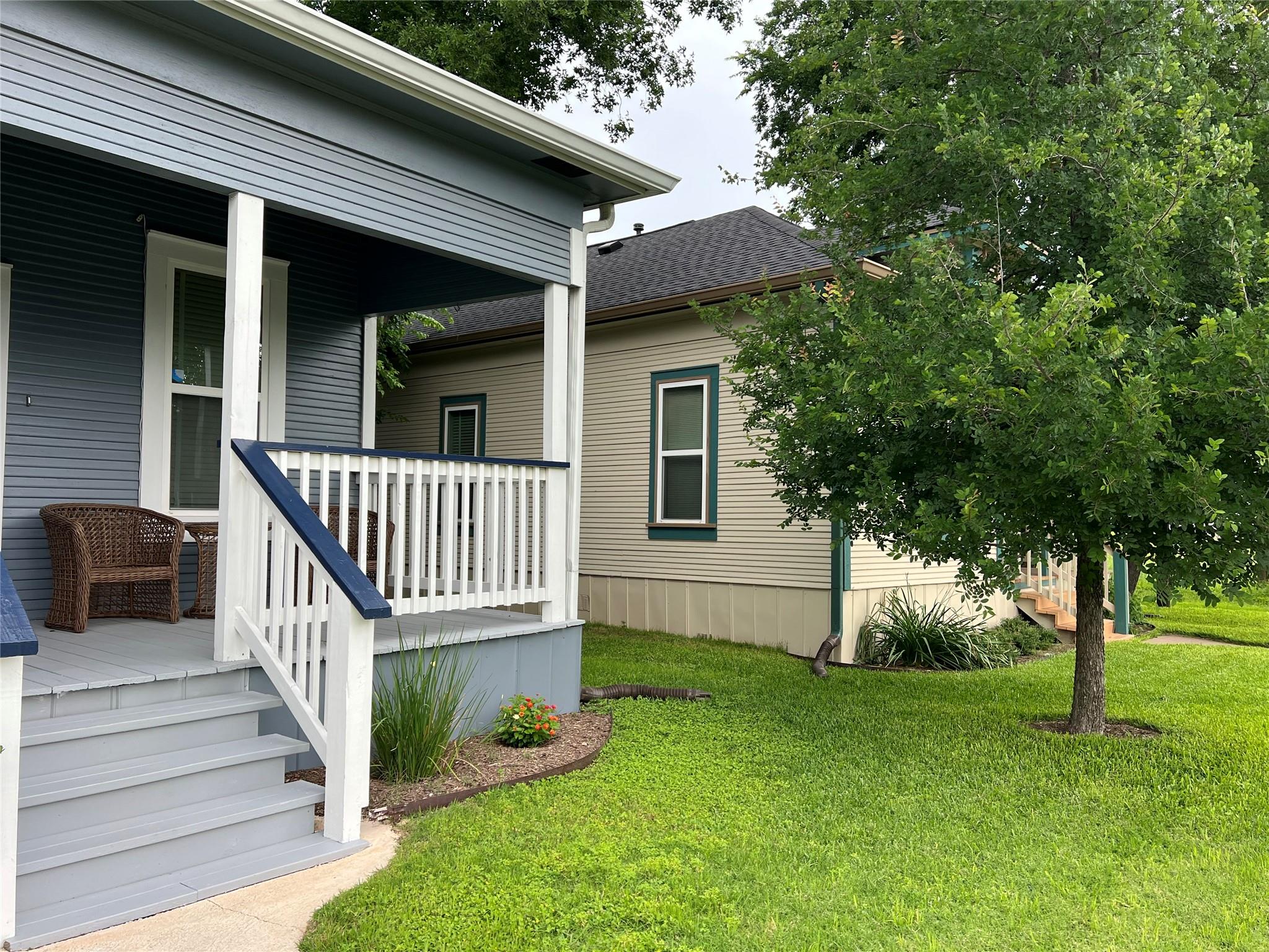 314 W Third ST