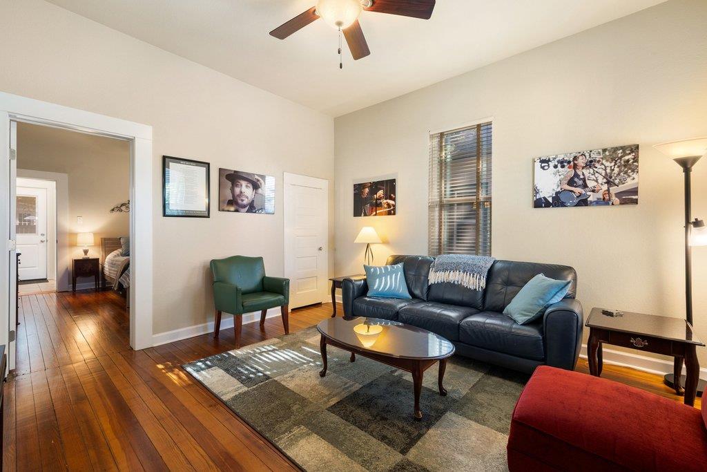 314 W Third ST