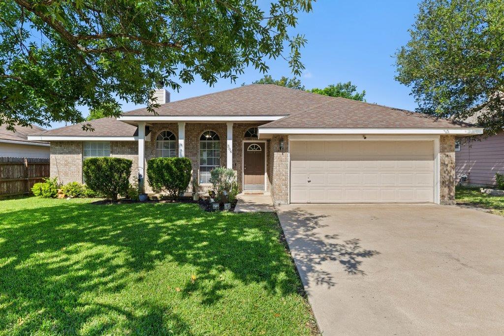 306 Lydia LN