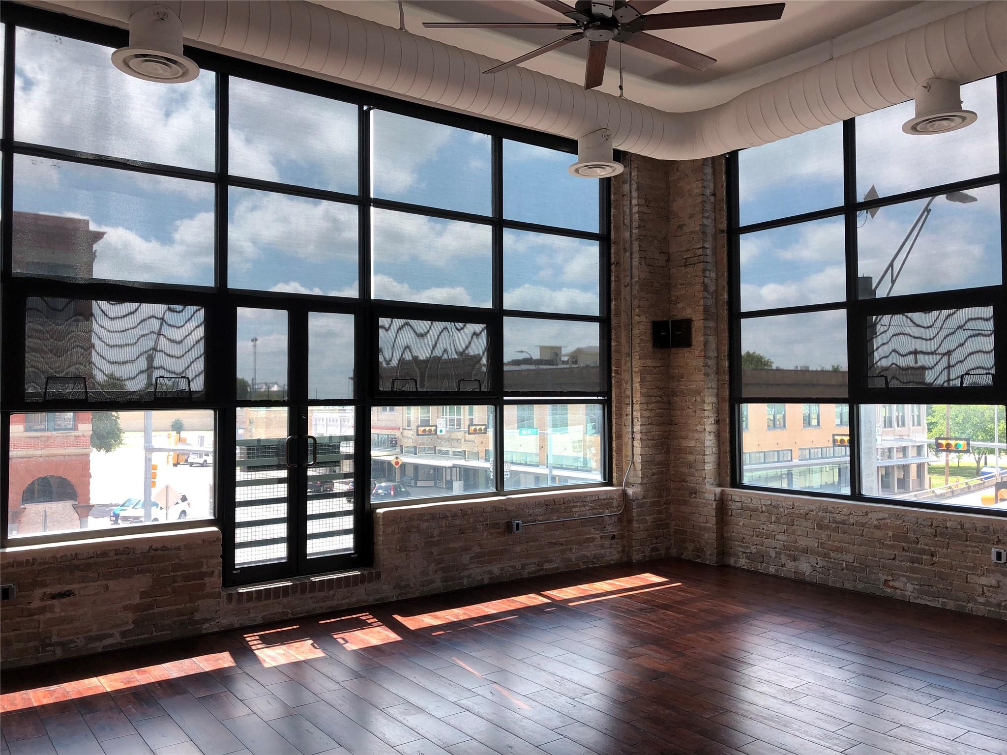 110 W 2nd ST # B Unit: Loft B