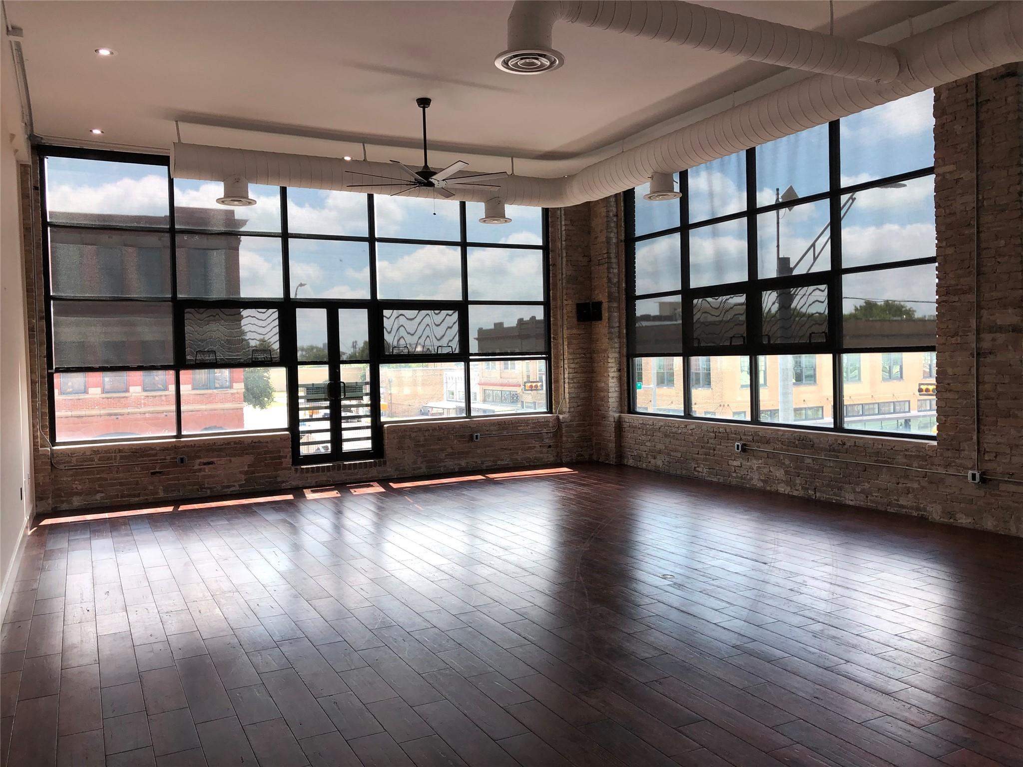 110 W 2nd ST # B Unit: Loft B