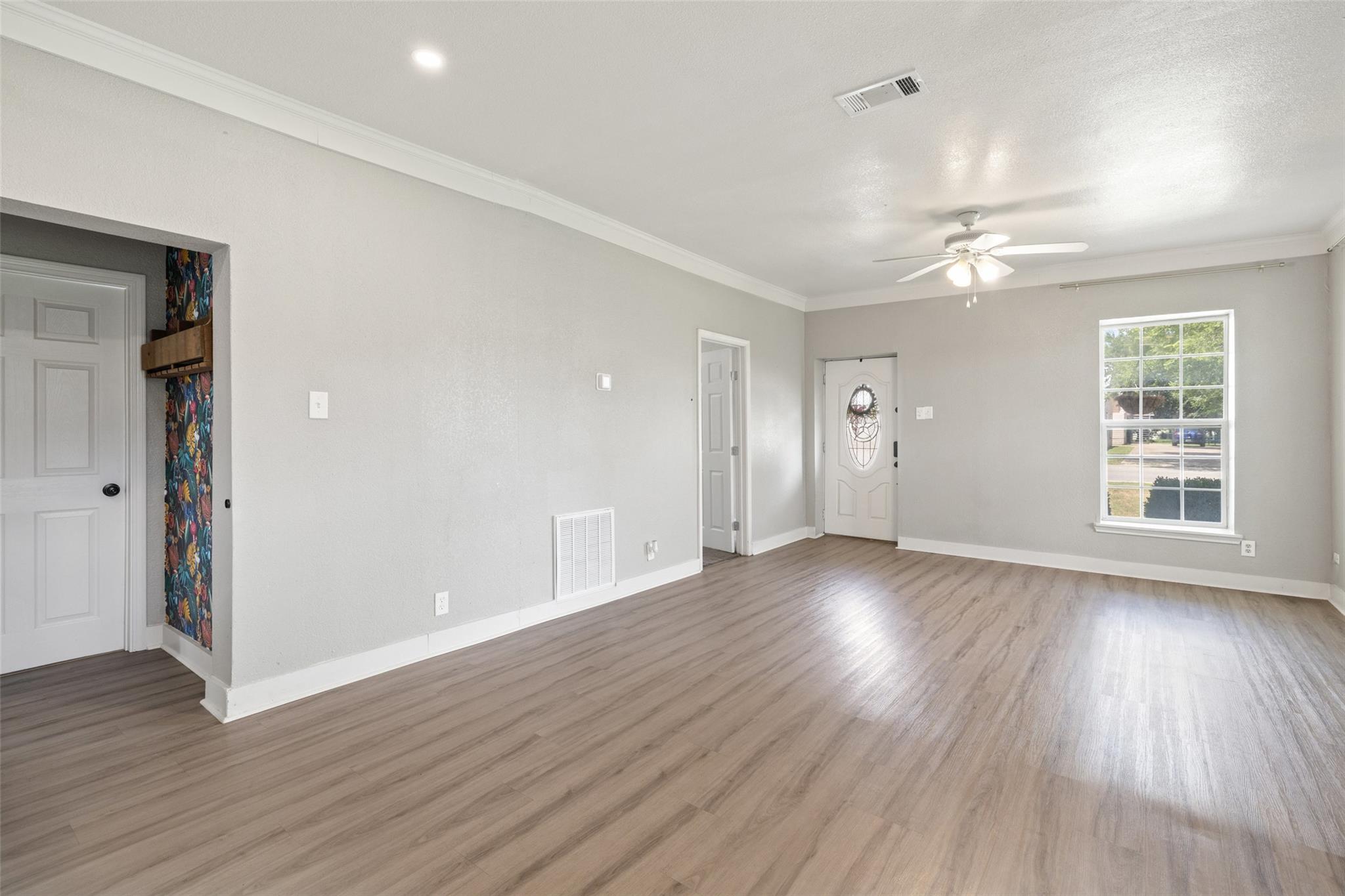 202 Brewster Ave