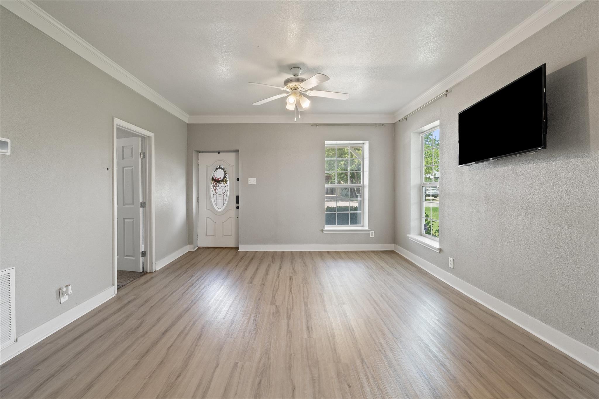 202 Brewster Ave