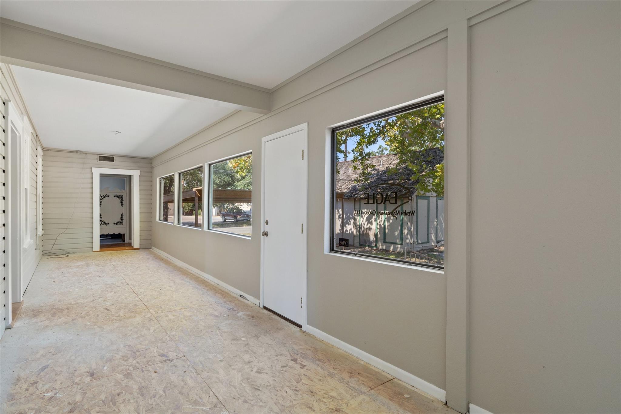 620 N Main ST