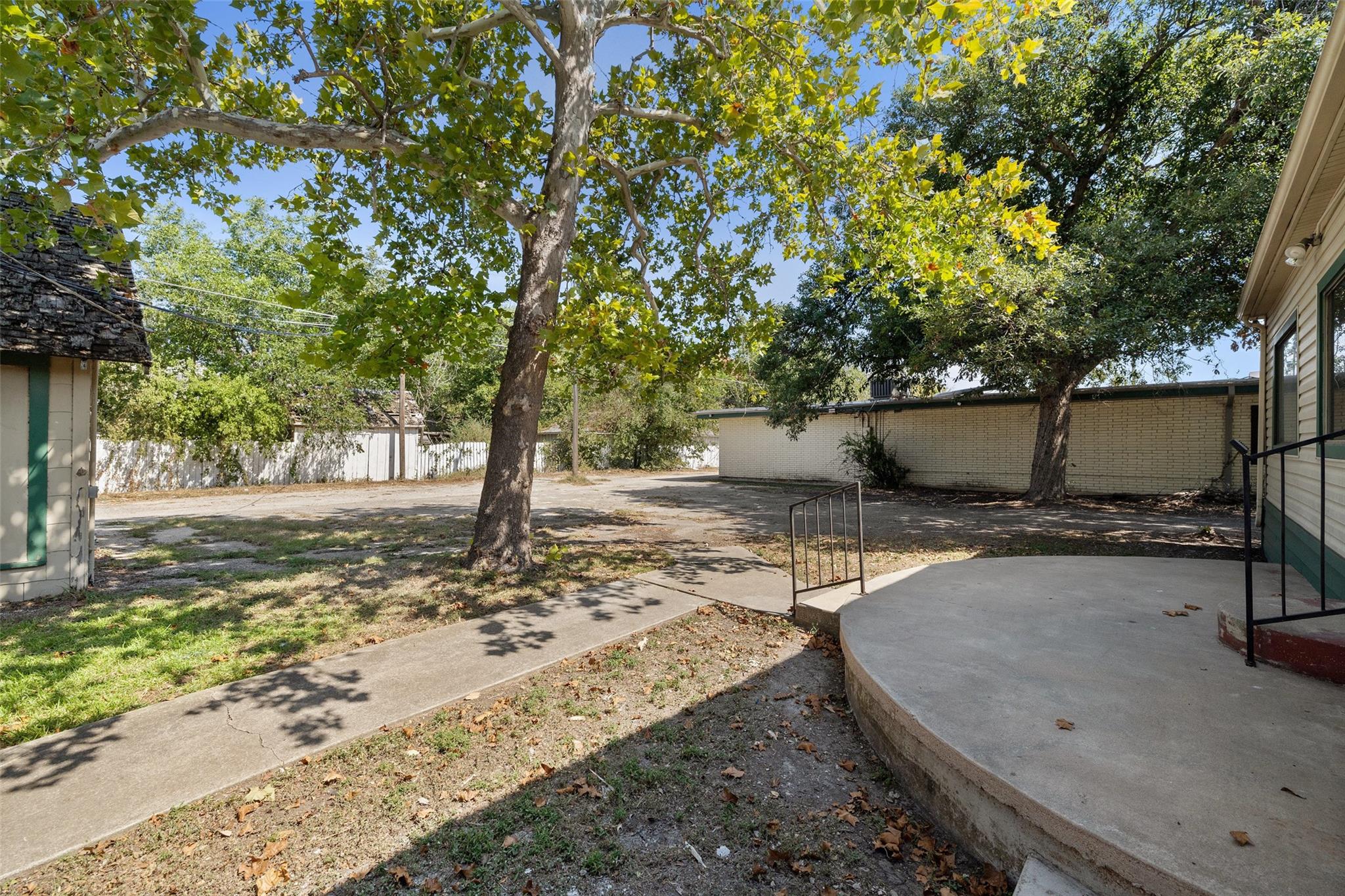 620 N Main ST