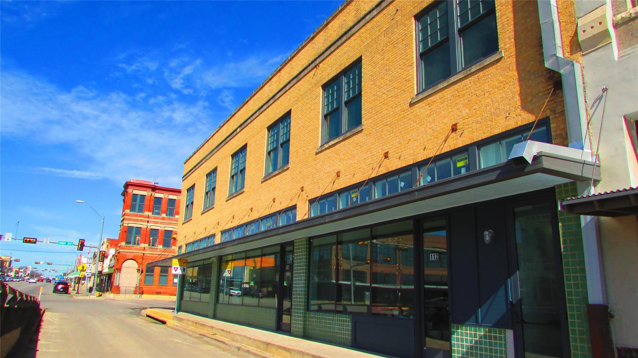 102 E 2nd ST # 202