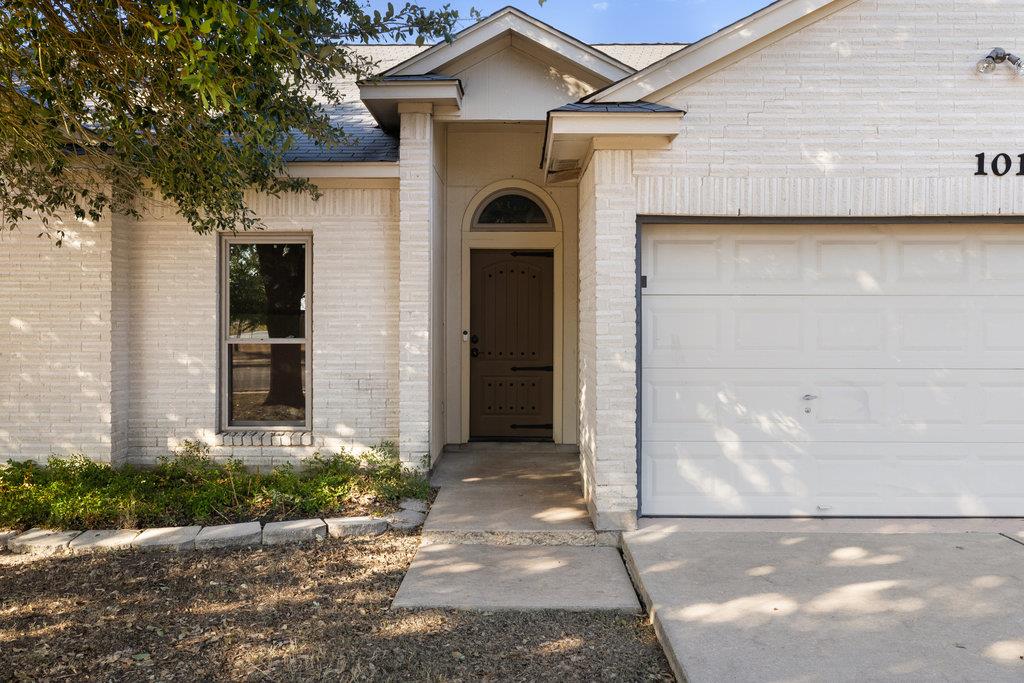 101 Bluejay CV, Hutto