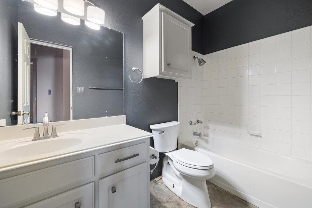 101 Bluejay CV, Hutto
