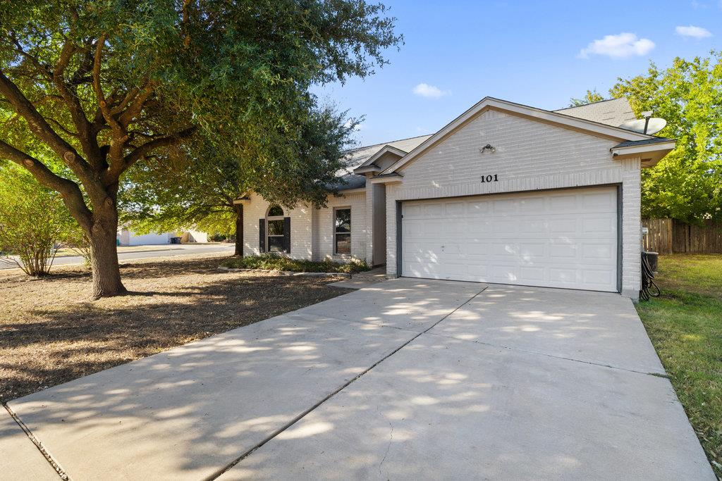 101 Bluejay CV, Hutto