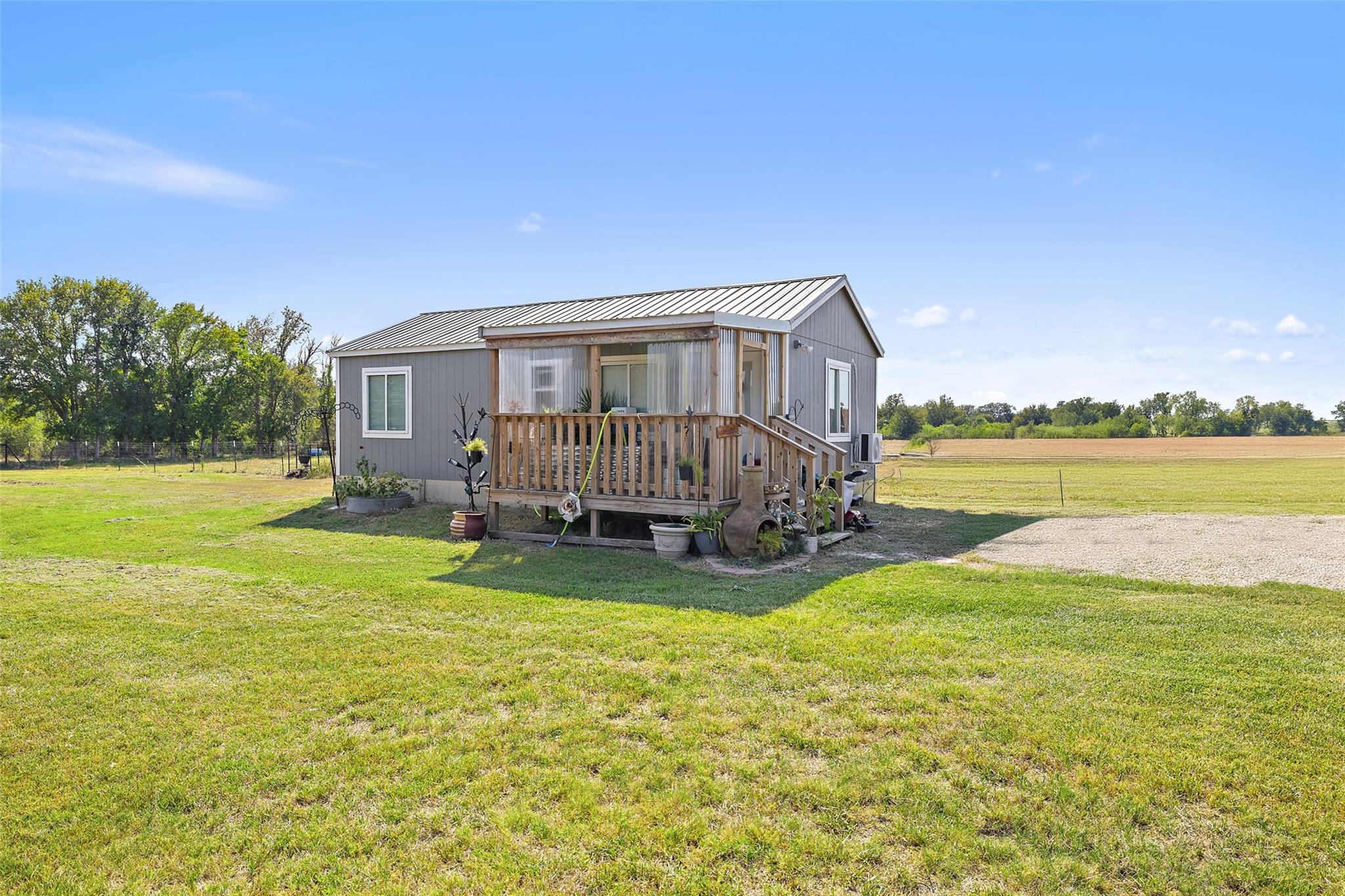 2299 N FM 486