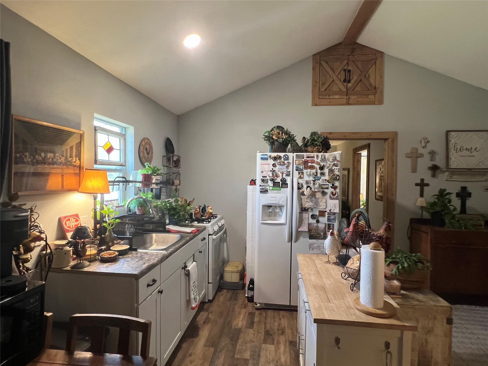 2299 N FM 486