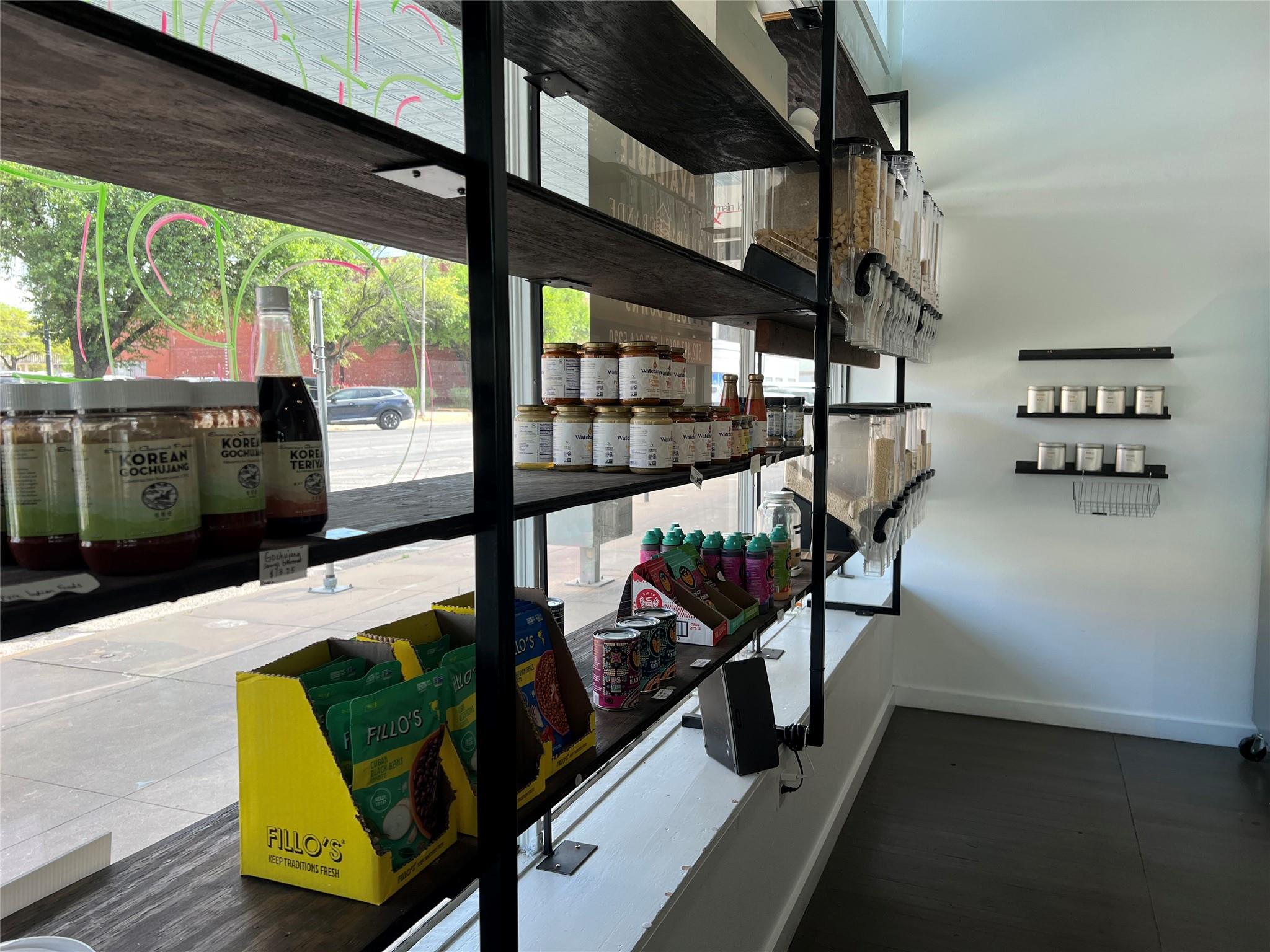 100 E 2nd ST